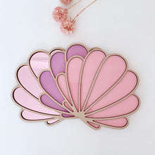 Load image into Gallery viewer, Clamshell 3D Wallies