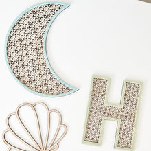 Load image into Gallery viewer, Ratan Moon 3D Wallies