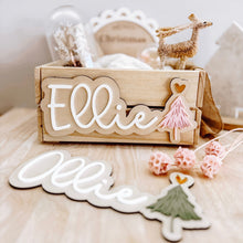 Load image into Gallery viewer, Christmas Crate - Tree Heart Design
